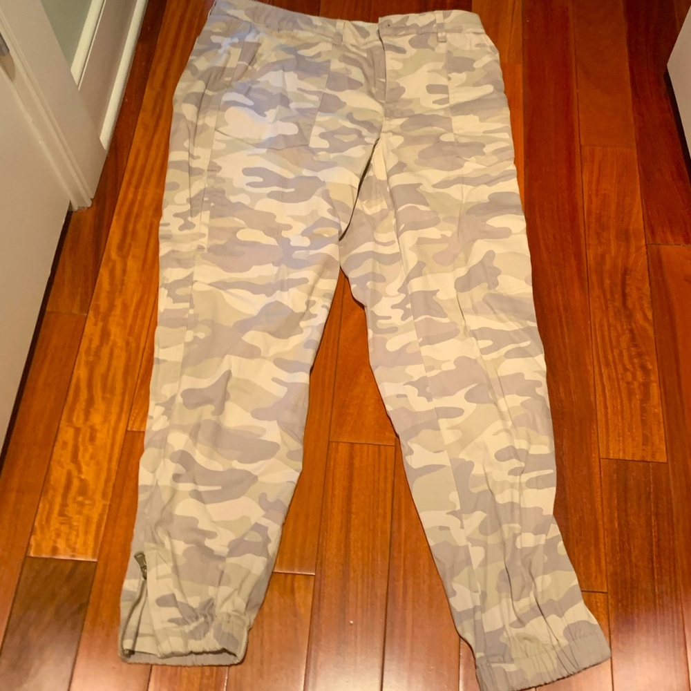 Camo joggers